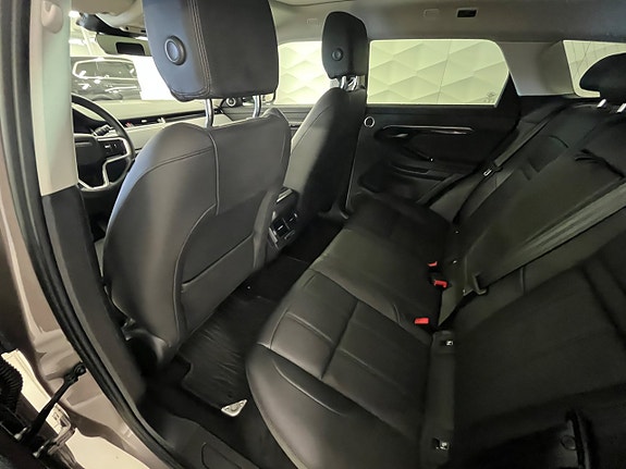 Land Rover Range Rover Evoque 10 of 12