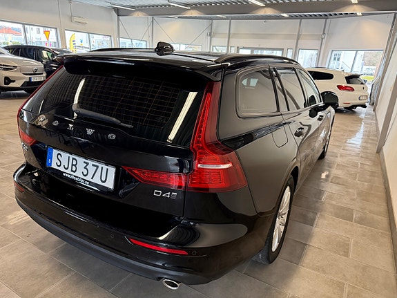 Volvo V60 5 of 5