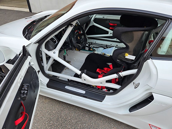 Porsche Cayman GT4 Clubsport 5 of 5