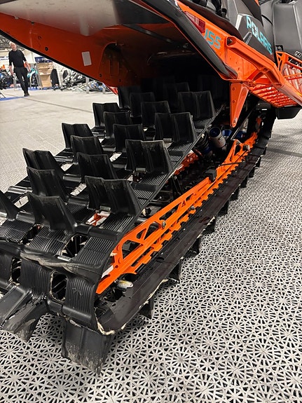 Polaris BOOST 850 155 ABRIS MORA KÖP ONLINE 7 of 8
