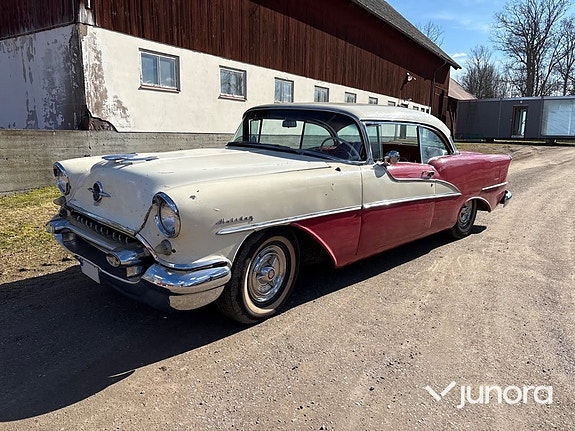 Oldsmobile Ninety Eight