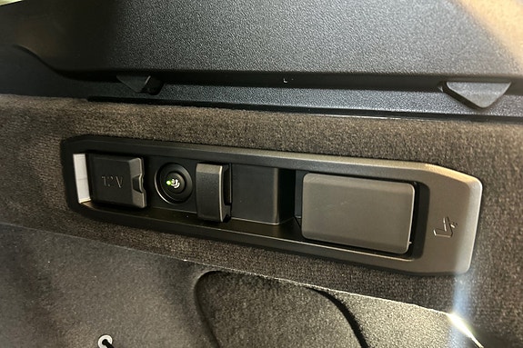 BMW 530e 19 of 23