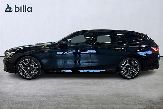 BMW 530e 3 of 23