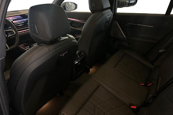 BMW 530e 17 of 23