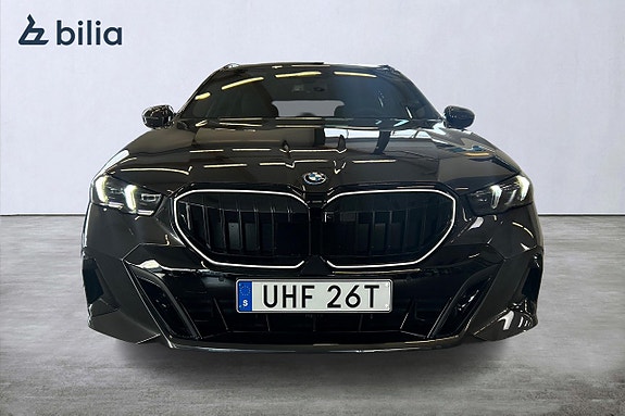 BMW 530e 5 of 23