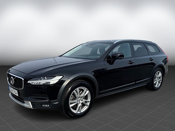 Volvo V90 Cross Country