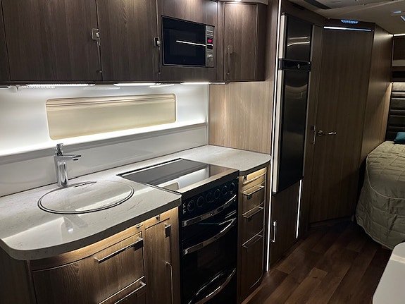 KABE 740 GXL KS Royal 7 of 10