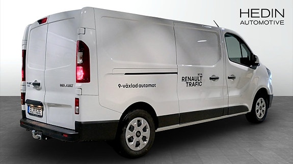 Renault Trafic 2 of 5