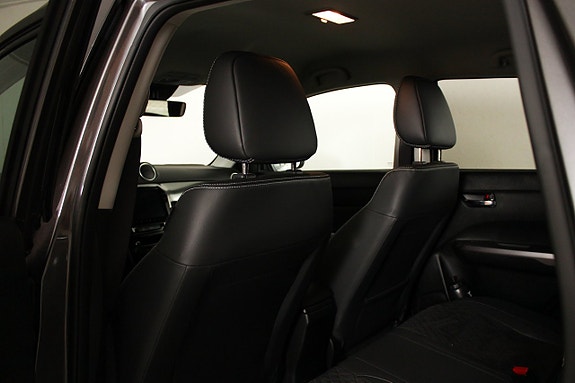 Suzuki Vitara 27 of 30
