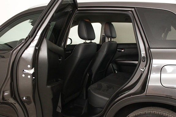 Suzuki Vitara 25 of 30
