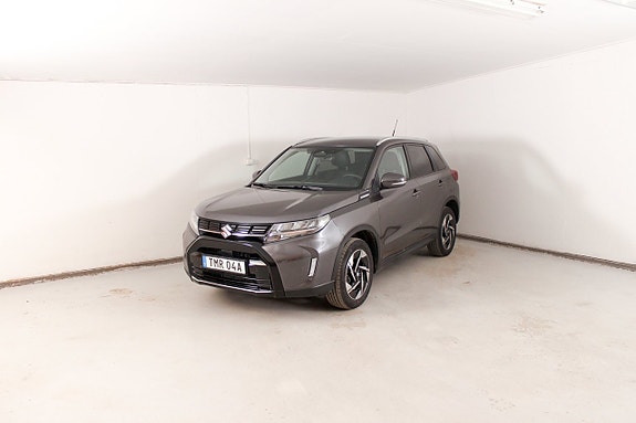 Suzuki Vitara 4 of 30