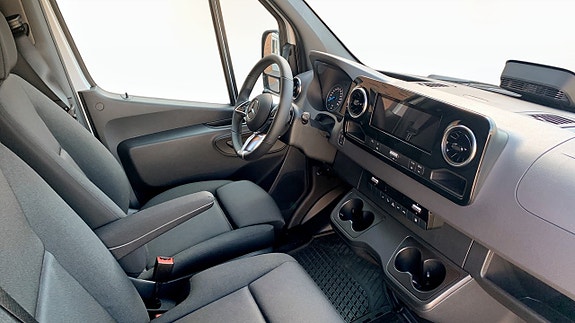 Mercedes-Benz Sprinter 412 3 of 10