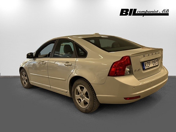 Volvo S40 6 of 12