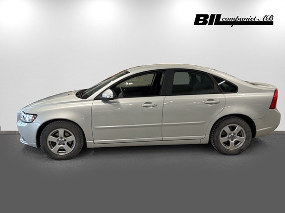 Volvo S40 4 of 5