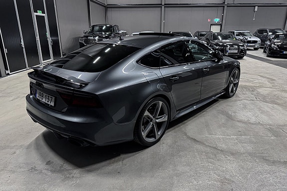 Audi RS7 6 of 27