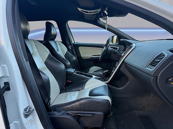 Volvo XC60 20 of 20