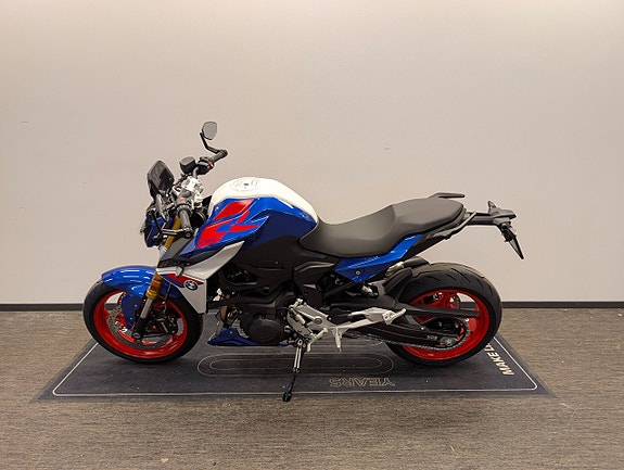 BMW F900R Style Sport Demo KAMPANJ Gear Shift Assistant och Värmehandtag ingår 3 of 4