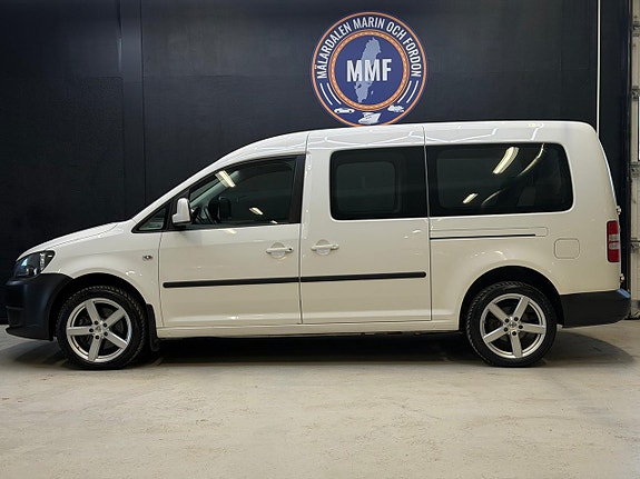 Volkswagen Caddy Maxi 3 of 5