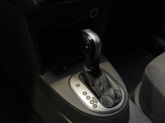 Volkswagen Caddy Maxi 13 of 22