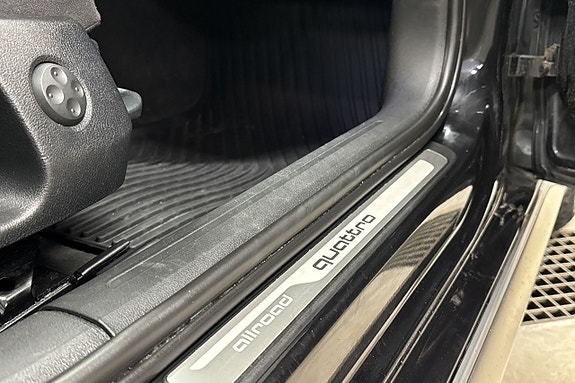 Audi A4 12 of 12
