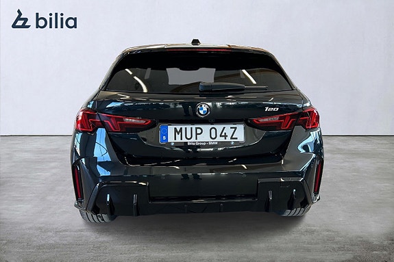 BMW 120 4 of 18