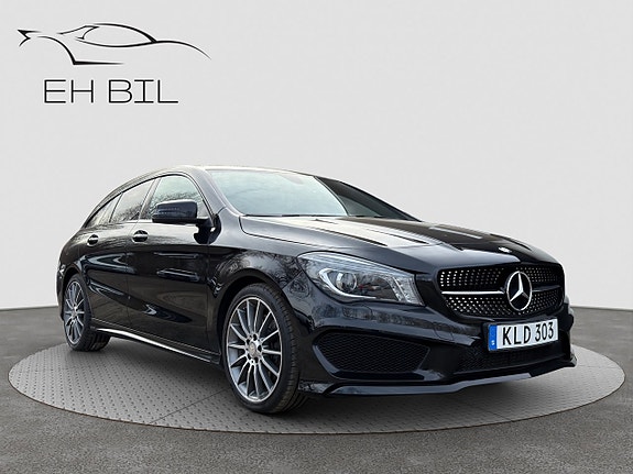 Mercedes-Benz CLA220 3 of 5
