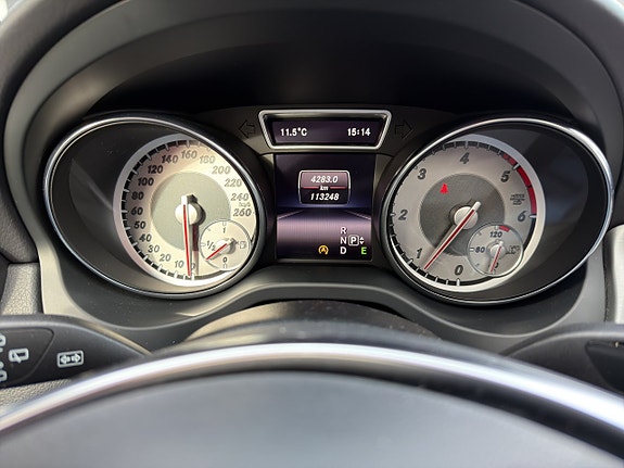 Mercedes-Benz CLA220 14 of 14