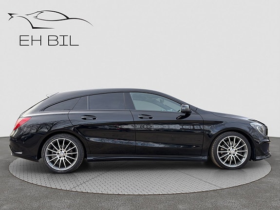 Mercedes-Benz CLA220 8 of 14