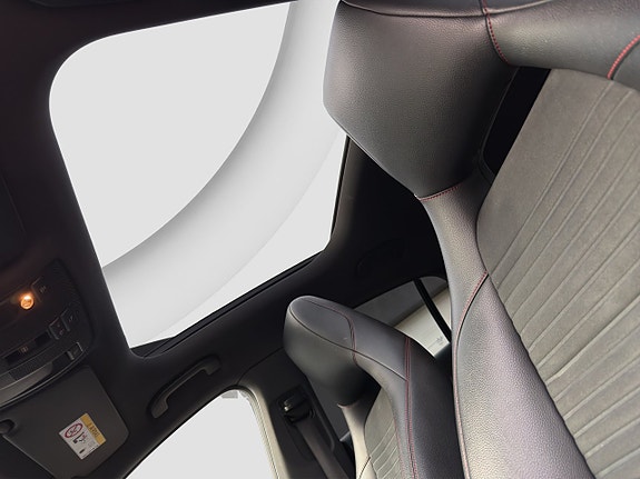 Mercedes-Benz CLA220 13 of 14