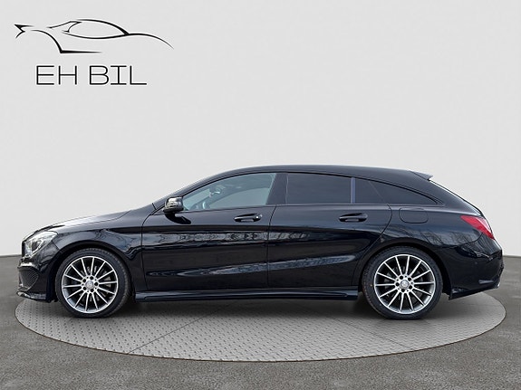 Mercedes-Benz CLA220 4 of 5