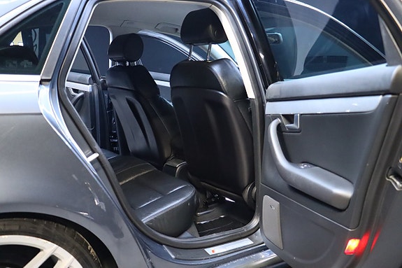 Audi A4 12 of 19