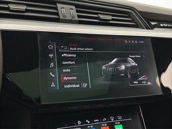 Audi Q8 22 of 30