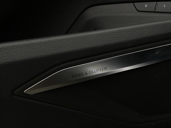 Audi Q8 13 of 30