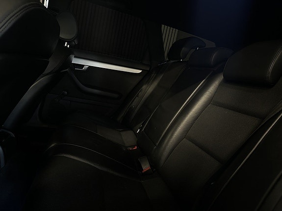 Audi A4 13 of 22