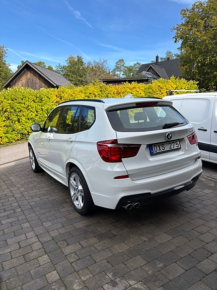 BMW X3 2 of 7