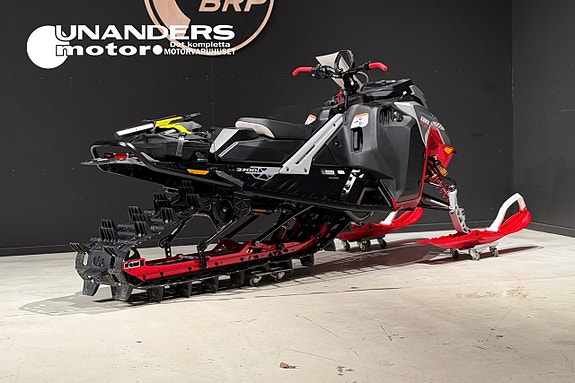 Lynx Shredder RE 3700 850 E-TEC Turbo R VINTERNS HETA NYHET 2 of 7