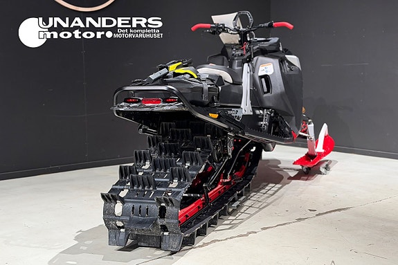 Lynx Shredder RE 3700 850 E-TEC Turbo R VINTERNS HETA NYHET 7 of 7