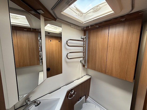 Kabe ROYAL 590 XL KS 14 of 19