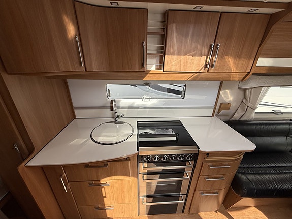 Kabe ROYAL 590 XL KS 18 of 19