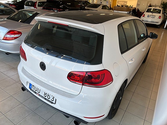Volkswagen Golf I 3 of 5