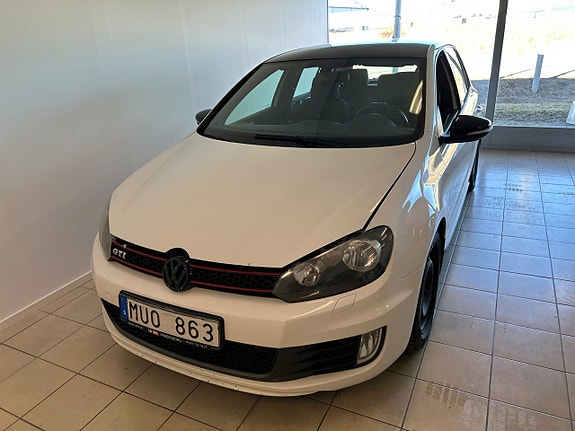 Volkswagen Golf I 2 of 5