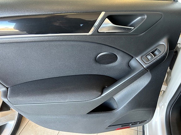 Volkswagen Golf I 6 of 7