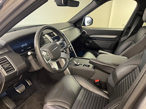 Land Rover Discovery 9 of 12