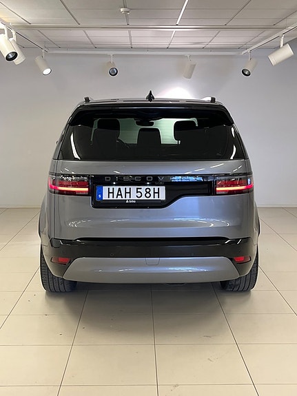 Land Rover Discovery 5 of 5