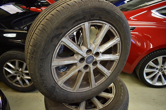 Ford S-MAX 21 of 25