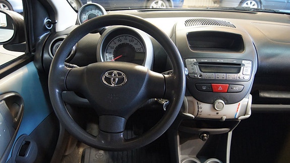 Toyota Aygo 8 of 9