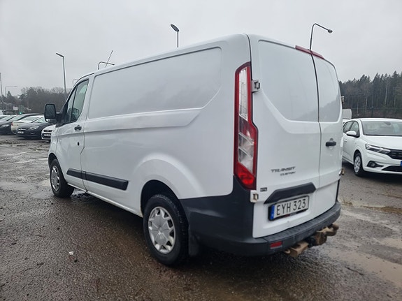 Ford Transit Custom 4 of 5