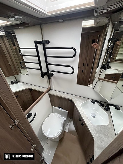 Kabe Ametist 560 GLE KS 10 of 12