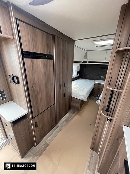 Kabe Ametist 560 GLE KS 11 of 12