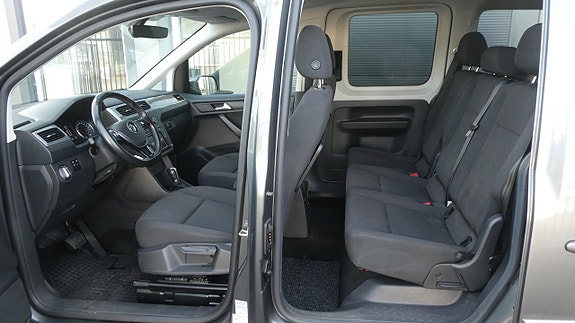 Volkswagen Caddy 7 of 24